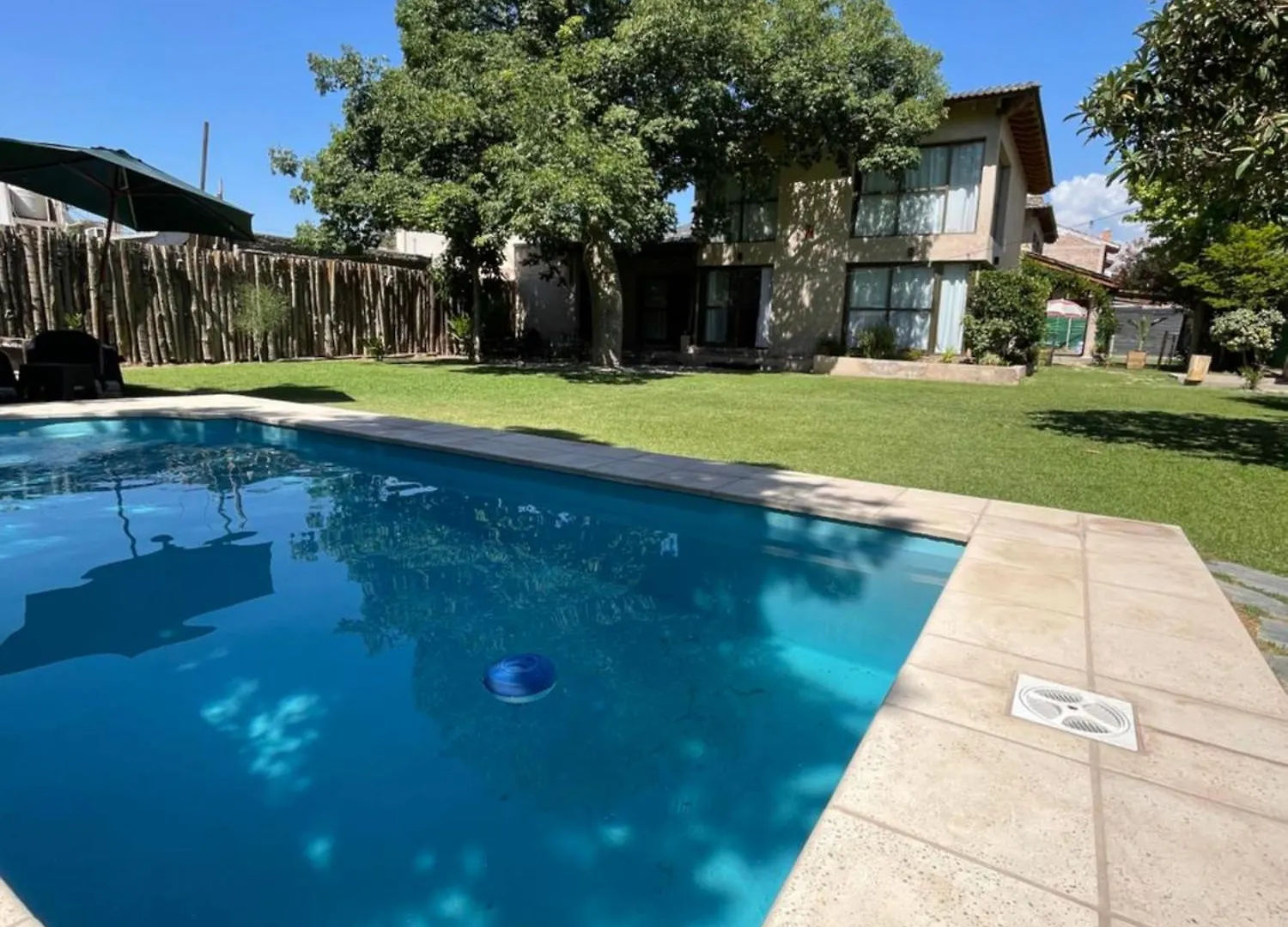 Bed and Breakfast La Fontana Bed And Breackfast Las Heras